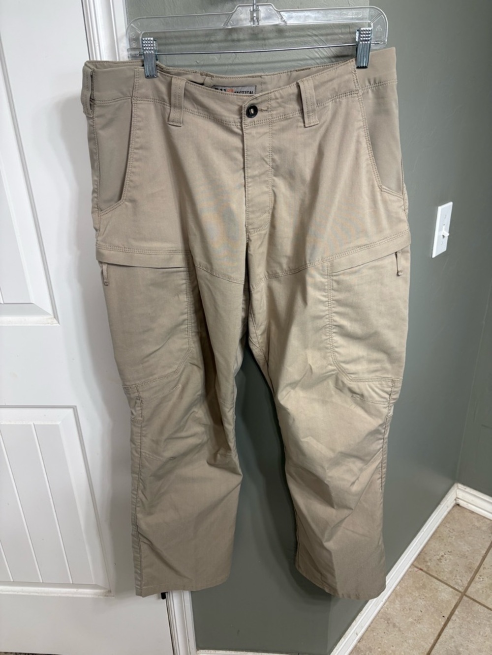 5.11 Tactical Khaki Cargo Pants - Tan Work Tactical Style